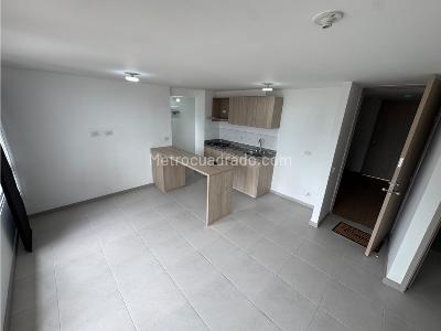 Apartamento de 3 alcobas en arriendo en La Cuenca, Envigado, 70 m² · foto 4 de 20