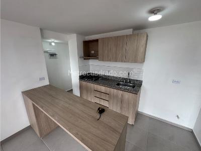 Apartamento de 3 alcobas en arriendo en La Cuenca, Envigado, 70 m² · foto 6 de 20