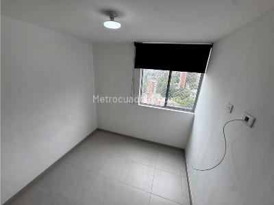 Apartamento de 3 alcobas en arriendo en La Cuenca, Envigado, 70 m² · foto 8 de 20