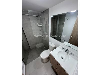 Apartamento de 3 alcobas en arriendo en La Cuenca, Envigado, 70 m² · foto 9 de 20