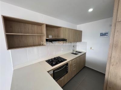 Apartamento de 2 alcobas en arriendo en Loma Del Escobero, Envigado, 88 m² · foto 5 de 20
