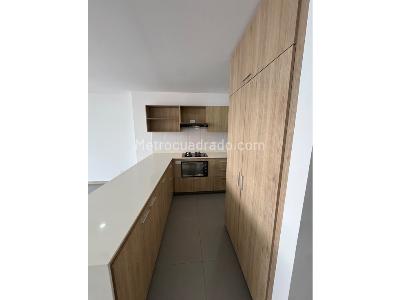 Apartamento de 2 alcobas en arriendo en Loma Del Escobero, Envigado, 88 m² · foto 6 de 20