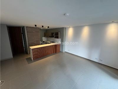Apartamento de 2 alcobas en venta en Loma Del Escobero, Envigado, 85 m² · foto 10 de 20