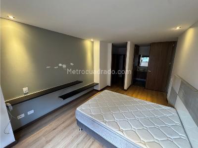 Apartamento de 2 alcobas en venta en Loma Del Escobero, Envigado, 85 m² · foto 16 de 20