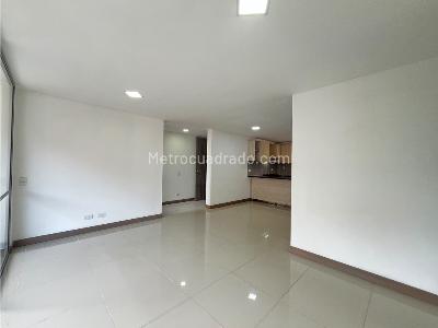 Apartamento en arriendo en Señorial, Envigado · foto 10 de 20