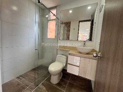 Apartamento en arriendo en Señorial, Envigado · foto 11 de 20