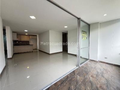 Apartamento en arriendo en Señorial, Envigado · foto 15 de 20