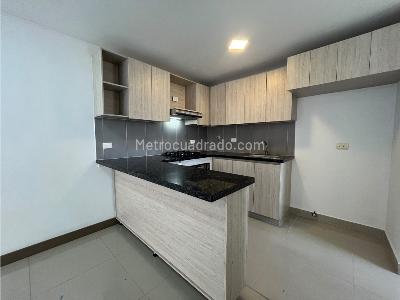 Apartamento en arriendo en Señorial, Envigado · foto 18 de 20