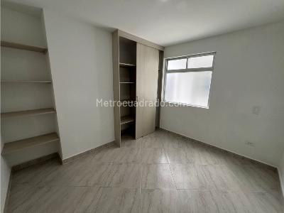 Apartamento de 1 alcoba en arriendo en Parque De Sabaneta, Sabaneta, 40 m² · foto 11 de 20