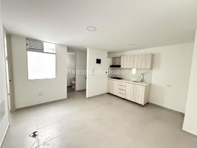 Apartaestudio en arriendo en Maria Auxiliadora, Sabaneta, 44 m² · foto 9 de 19