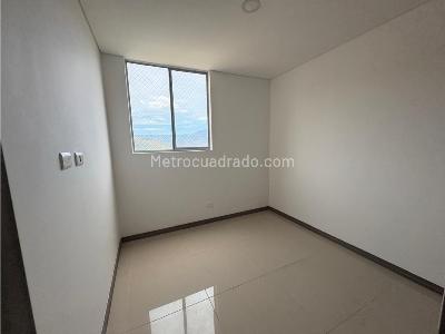 Apartamento de 3 alcobas en arriendo en Ditaires, Itagüí, 70 m² · foto 9 de 20