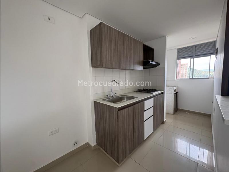 3-Bedroom Apartment with Amenities in Ditaires - 2