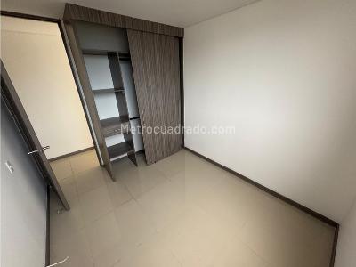 Apartamento de 3 alcobas en arriendo en Ditaires, Itagüí, 70 m² · foto 16 de 20