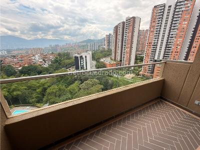 Apartamento de 3 alcobas en arriendo en Loma De Los Bernal, Medellín, 85 m² · foto 8 de 20