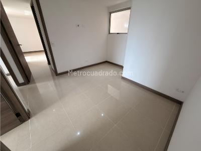 Apartamento de 3 alcobas en arriendo en Loma De Los Bernal, Medellín, 85 m² · foto 10 de 20