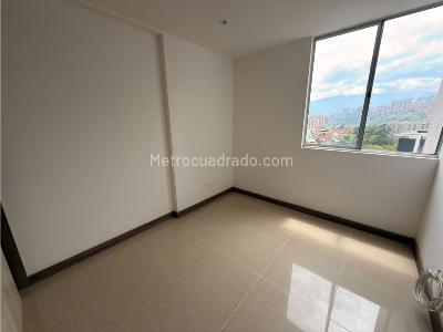 Apartamento de 3 alcobas en arriendo en Loma De Los Bernal, Medellín, 85 m² · foto 16 de 20