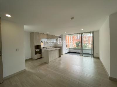 Apartamento de 3 alcobas en arriendo en El Carmelo, Sabaneta, 87 m² · foto 5 de 20