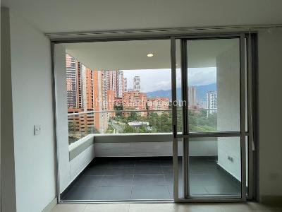 Apartamento de 3 alcobas en arriendo en El Carmelo, Sabaneta, 87 m² · foto 17 de 20
