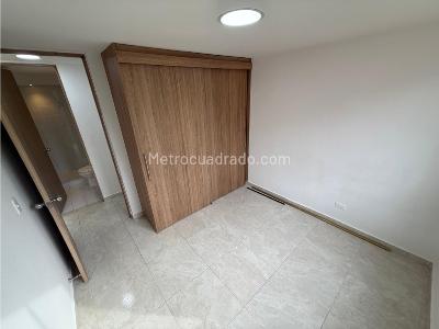 Apartamento de 2 alcobas en arriendo en Calasanz, Medellín, 60 m² · foto 10 de 14