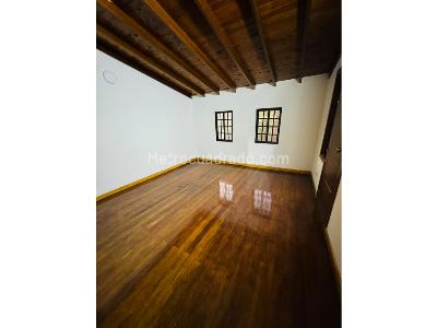 Casa de 4 alcobas en arriendo en Santa Monica, Medellín, 250 m² · foto 9 de 20