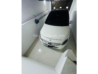 Casa de 4 alcobas en arriendo en Santa Monica, Medellín, 250 m² · foto 17 de 20