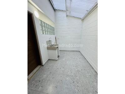 Casa de 4 alcobas en arriendo en Santa Monica, Medellín, 250 m² · foto 20 de 20