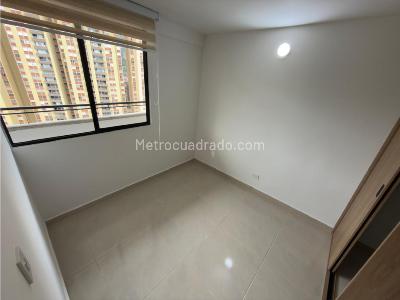 Apartamento de 3 alcobas en arriendo en Caicedo, Medellín, 75 m² · foto 9 de 17