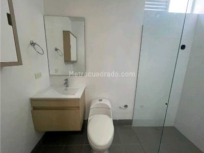 Apartamento de 3 alcobas en arriendo en Loma De Las Brujas, Envigado, 194 m² · foto 20 de 20