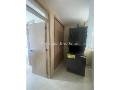 Casa de 4 alcobas en arriendo en El Tesoro, Medellín, 1300 m² · foto 12 de 20