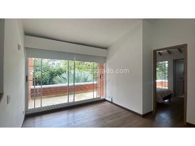 Casa de 4 alcobas en arriendo en El Tesoro, Medellín, 1300 m² · foto 6 de 20