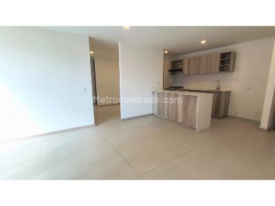 Apartamento de 3 alcobas en arriendo en Ciudad Del Rio, Medellín, 90 m² · foto 3 de 16