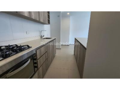 Apartamento de 3 alcobas en arriendo en Ciudad Del Rio, Medellín, 90 m² · foto 6 de 16