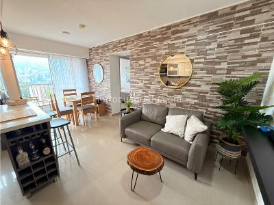Apartamento de 3 alcobas en arriendo en Rodeo Alto, Medellín, 65 m² · foto 3 de 16