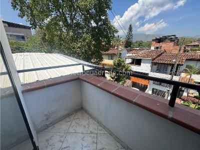 Apartamento de 3 alcobas en arriendo en Santa Monica, Medellín, 72 m² · foto 4 de 16