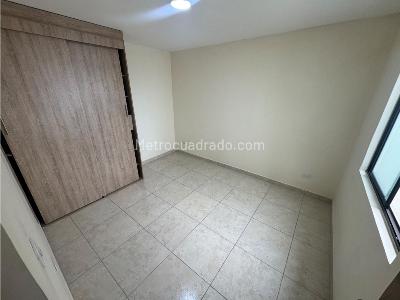 Apartamento de 2 alcobas en arriendo en Santa Monica, Medellín, 72 m² · foto 5 de 10