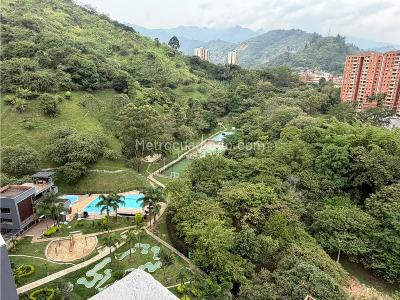 Apartamento de 3 alcobas en arriendo en Loma De Los Bernal, Medellín, 70 m² · foto 6 de 16