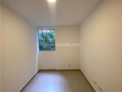 Apartamento de 2 alcobas en arriendo en Maria Auxiliadora, Sabaneta, 55 m² · foto 14 de 20