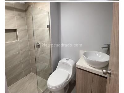 Apartamento de 3 alcobas en arriendo en San Gabriel, Itagüí, 55 m² · foto 7 de 11