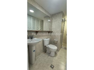 Apartamento de 3 alcobas en arriendo en Loma De San Julian, Medellín, 90 m² · foto 4 de 14