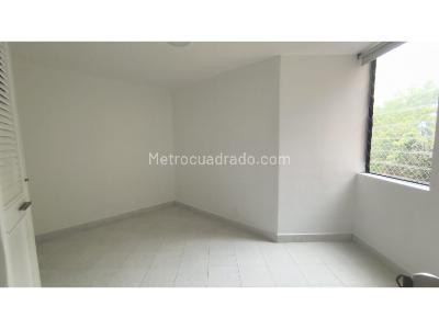 Apartamento de 3 alcobas en arriendo en Loma De San Julian, Medellín, 90 m² · foto 8 de 14