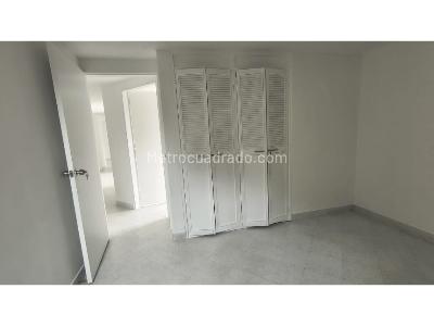 Apartamento de 3 alcobas en arriendo en Loma De San Julian, Medellín, 90 m² · foto 14 de 14