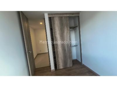 Apartamento de 3 alcobas en arriendo en Ciudad Del Rio, Medellín, 95 m² · foto 15 de 16
