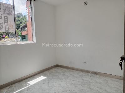 Apartamento de 3 alcobas en arriendo en Castropol, Medellín, 68 m² · foto 11 de 13