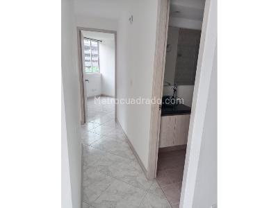 Apartamento de 3 alcobas en arriendo en Castropol, Medellín, 68 m² · foto 12 de 13