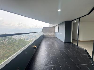 Apartamento de 3 alcobas en arriendo en Las Palmas, Medellín, 130 m² · foto 2 de 18