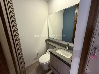 Apartamento de 2 alcobas en arriendo en El Poblado, Medellín, 92 m² · foto 6 de 20