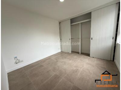 Apartaestudio en arriendo en Loma De Los Bernal, Medellín, 55 m² · foto 10 de 13