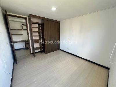 Apartamento de 4 alcobas en arriendo en Pan De Azucar, Sabaneta, 107 m² · foto 11 de 19
