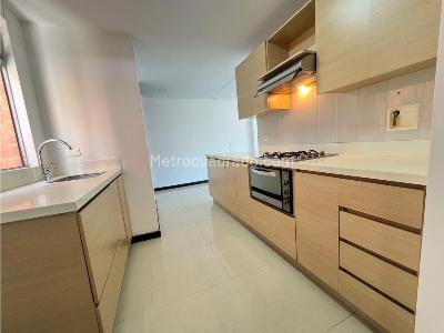 Apartamento de 4 alcobas en arriendo en Pan De Azucar, Sabaneta, 107 m² · foto 4 de 19
