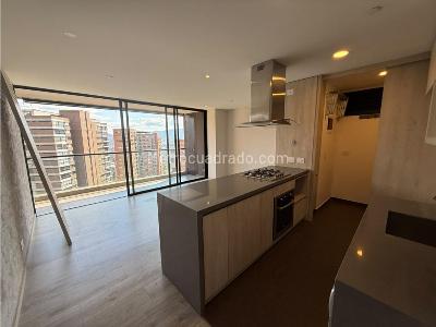 Apartamento de 2 alcobas en arriendo en El Poblado, Medellín, 92 m² · foto 2 de 20